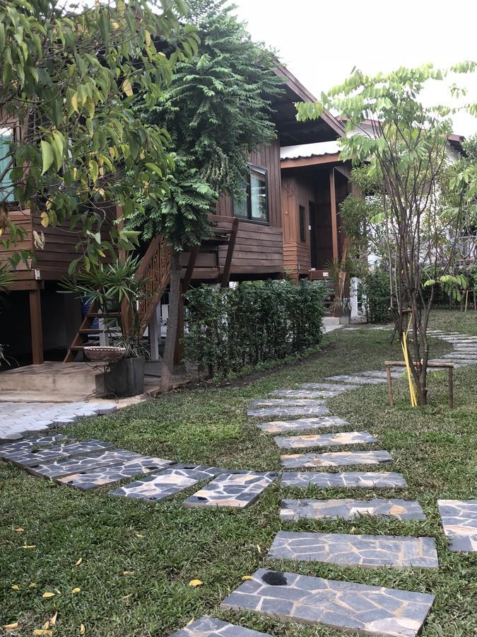 Cozy Stay In Old Town Chiang Mai Exterior foto